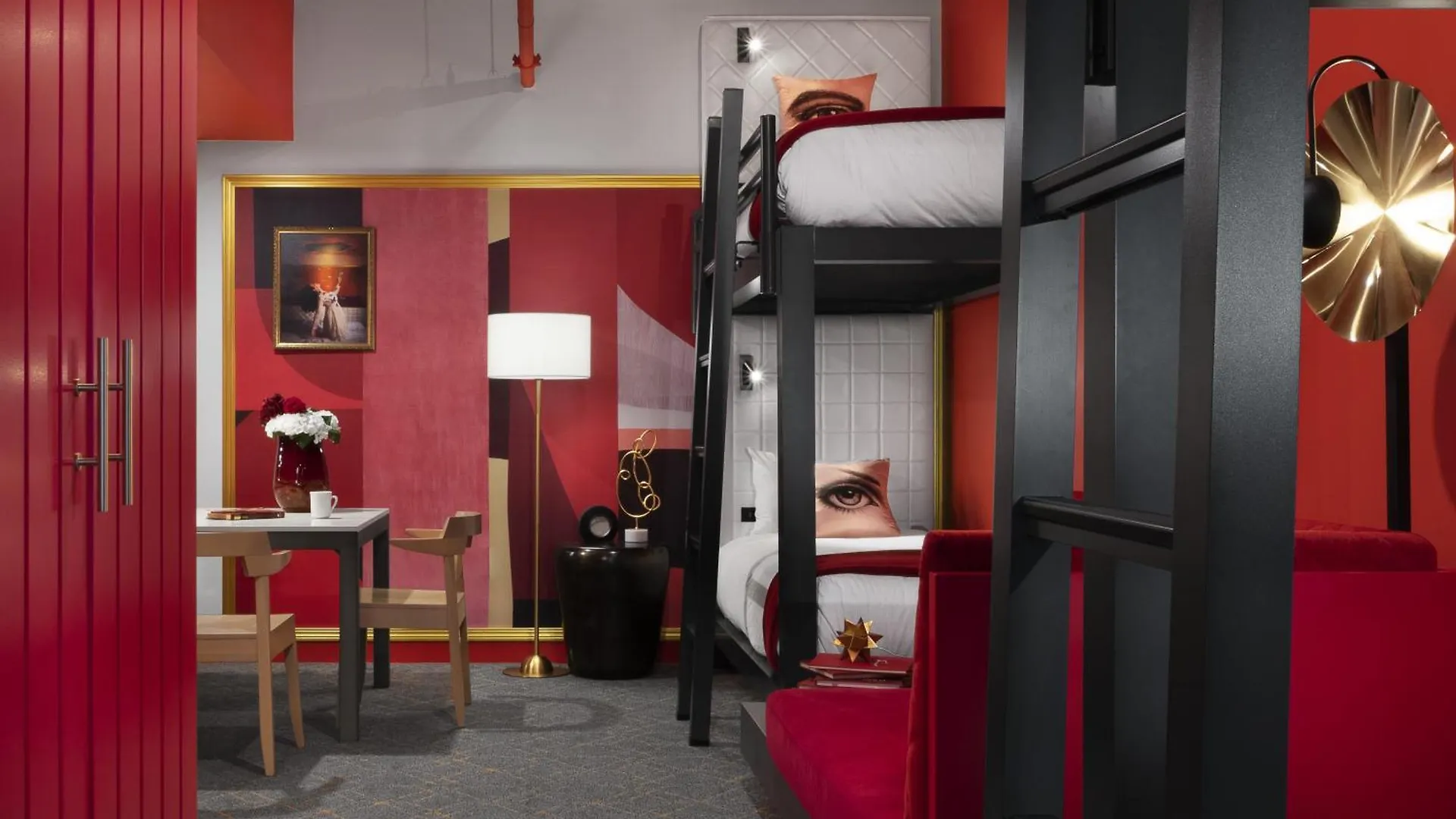 Angad Arts Hotel Saint Louis