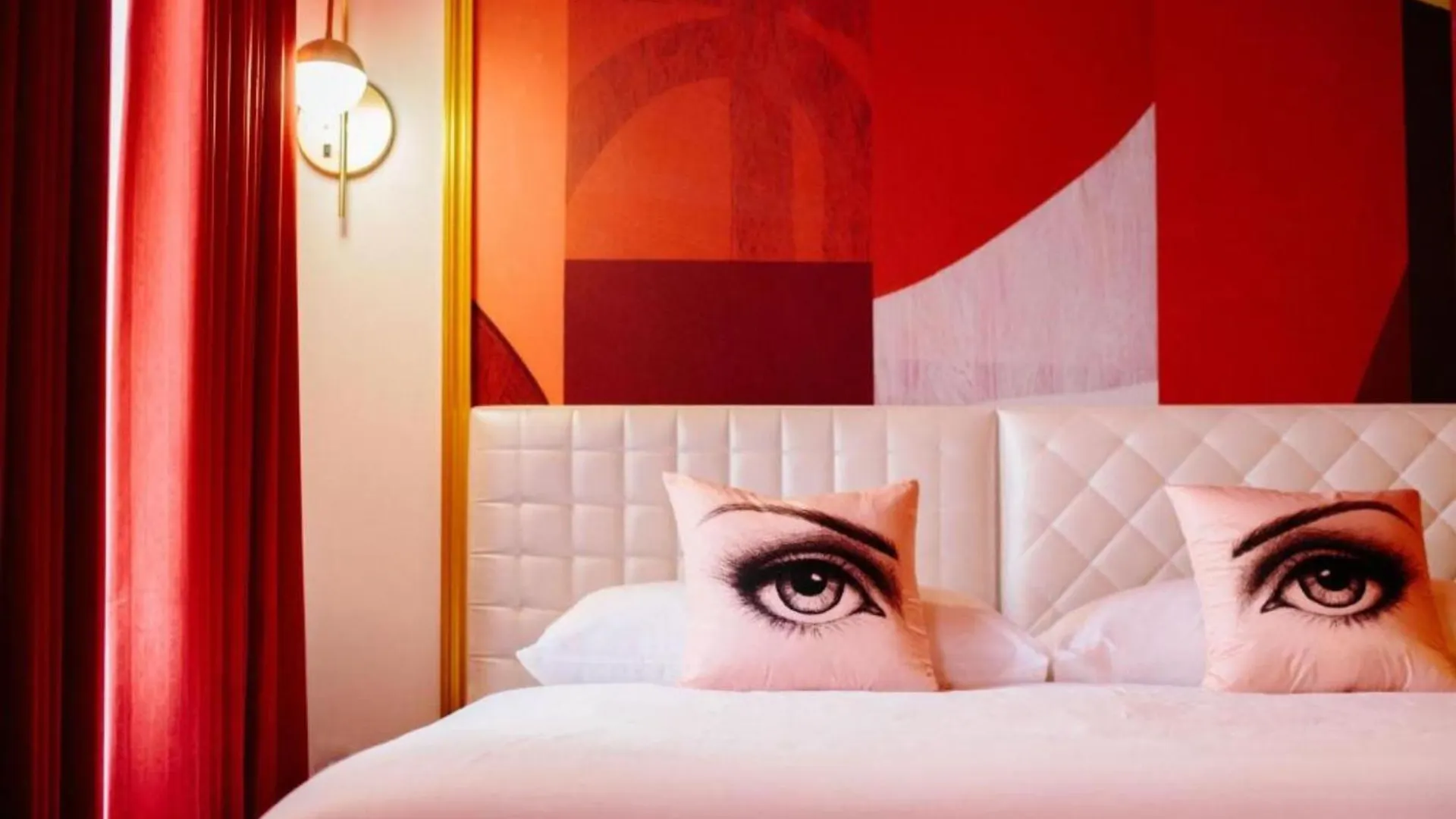 Angad Arts Hotel Saint Louis