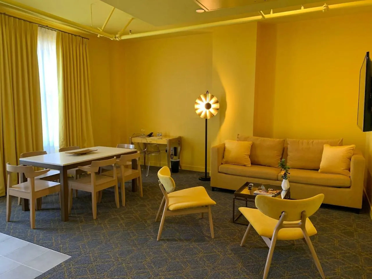 Angad Arts Hotel Saint Louis 5*,