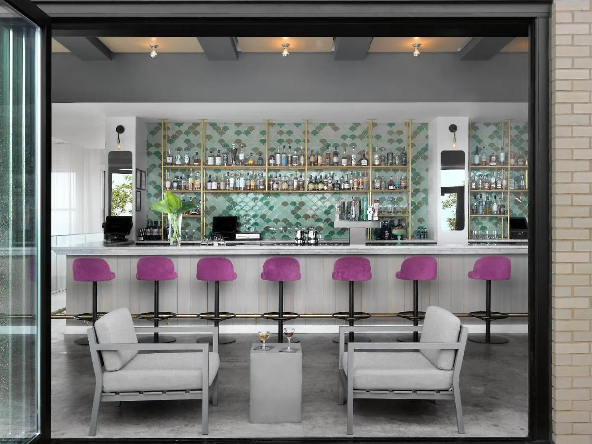 Angad Arts Hotel Saint Louis